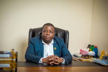 Dr. Bright Adom of Adom Group of Companies Wins Ultimate Real Estate Developer of the Year at the 2024 National Business Honours Gala